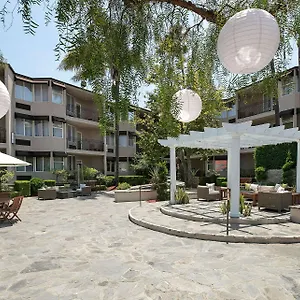 https://the-belamar.topanaheimhotels.com